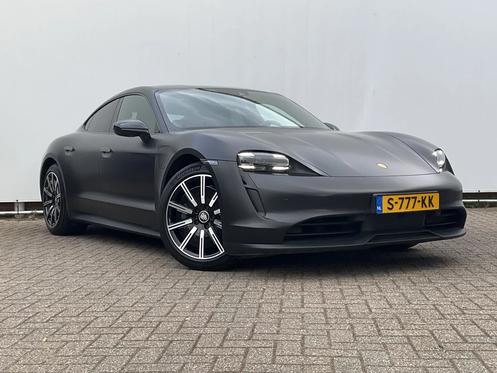 Porsche Taycan – foto 12