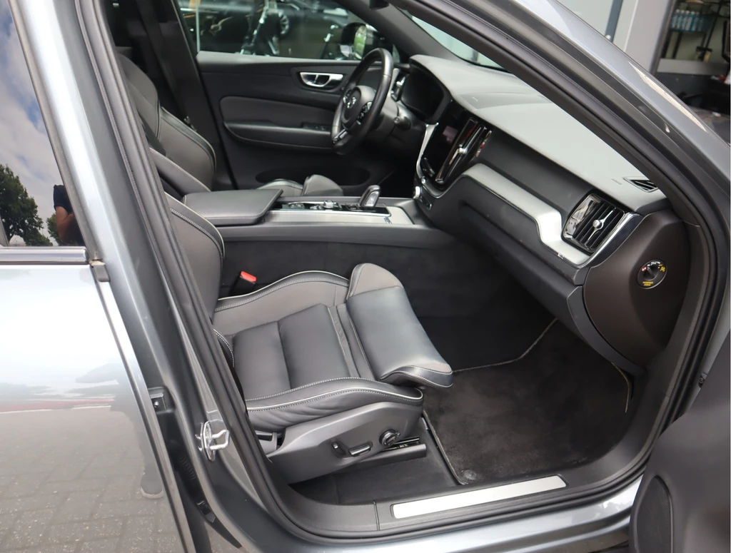 Volvo XC60 – foto 16