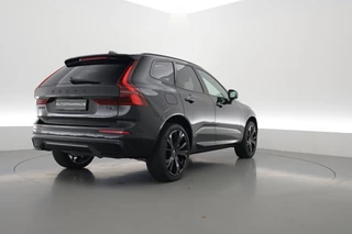Volvo XC60 – thumbnail 3