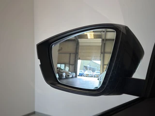 Škoda Karoq – thumbnail 23