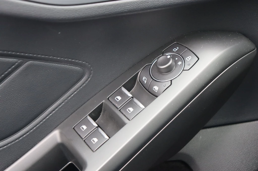Ford Focus – foto 28