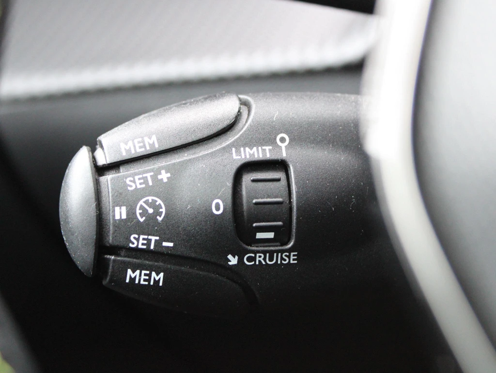 Peugeot 208 – foto 22