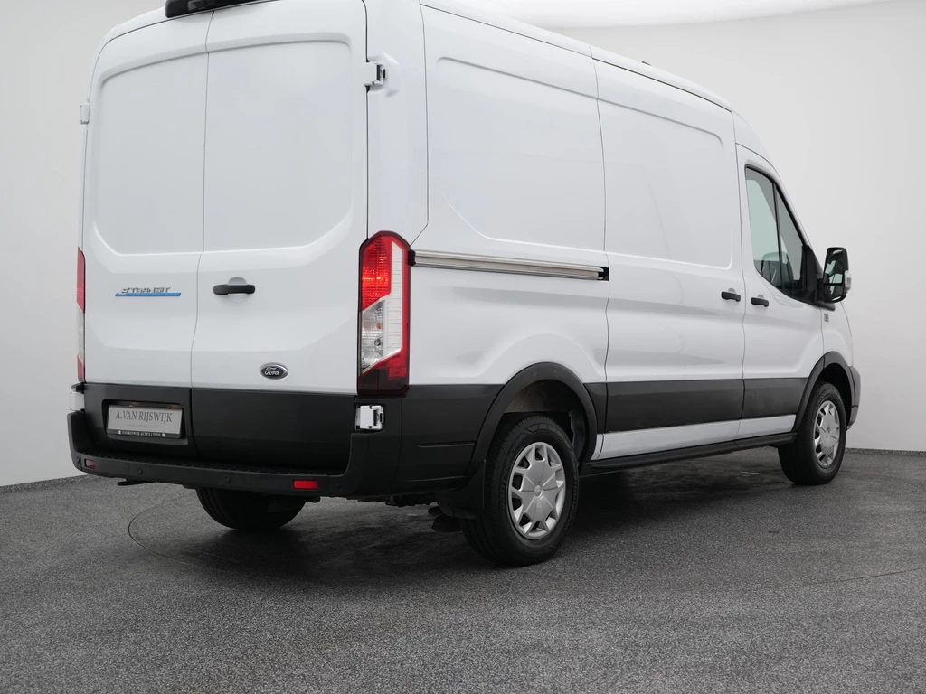 Ford E-Transit – foto 13