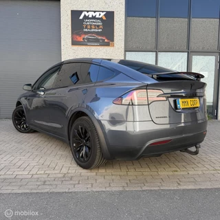 Tesla Model X – thumbnail 4