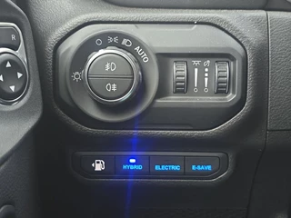Jeep Wrangler – thumbnail 16
