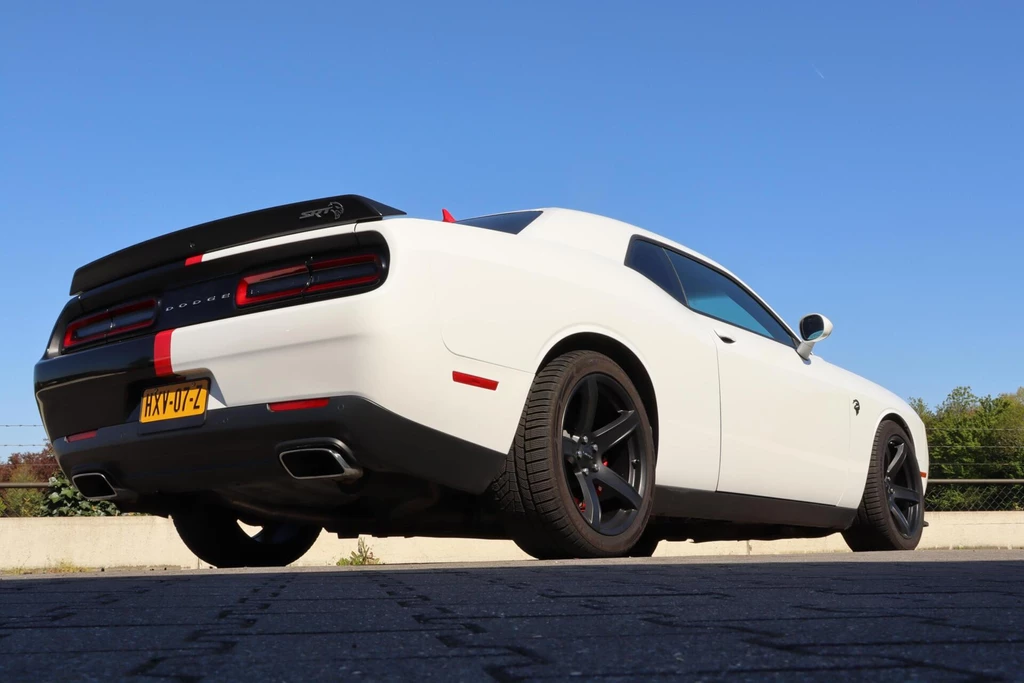 Dodge Challenger – foto 13