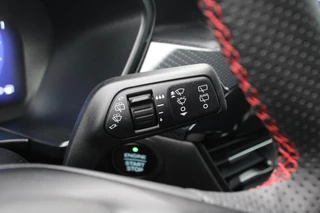 Ford Kuga – thumbnail 26