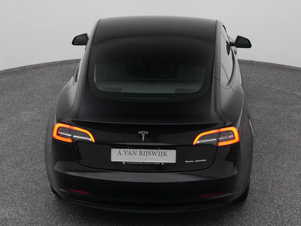 Tesla Model 3 – foto 18
