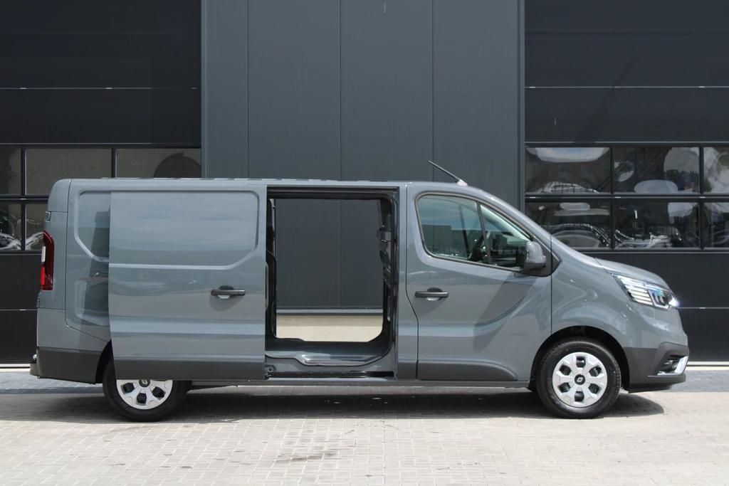 Renault Trafic – foto 7
