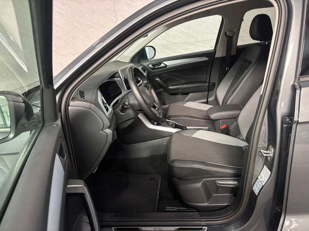 Volkswagen T-Roc – foto 10