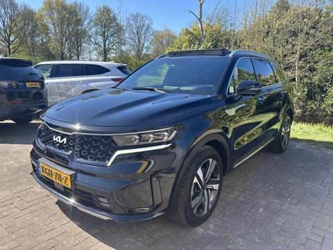 Kia Sorento 1.6 T-GDI Plug-in Hybrid 4WD ExecutiveLine 5p. | Panoramadak | Vol leder | Bose audio | Geuheugenstoelen | Dealer onderhouden