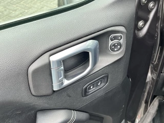 Jeep Wrangler – thumbnail 15