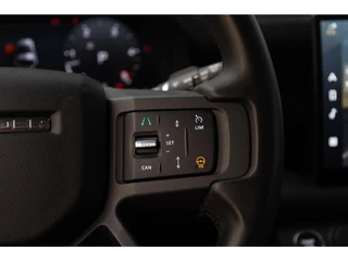 Land Rover Defender – thumbnail 18