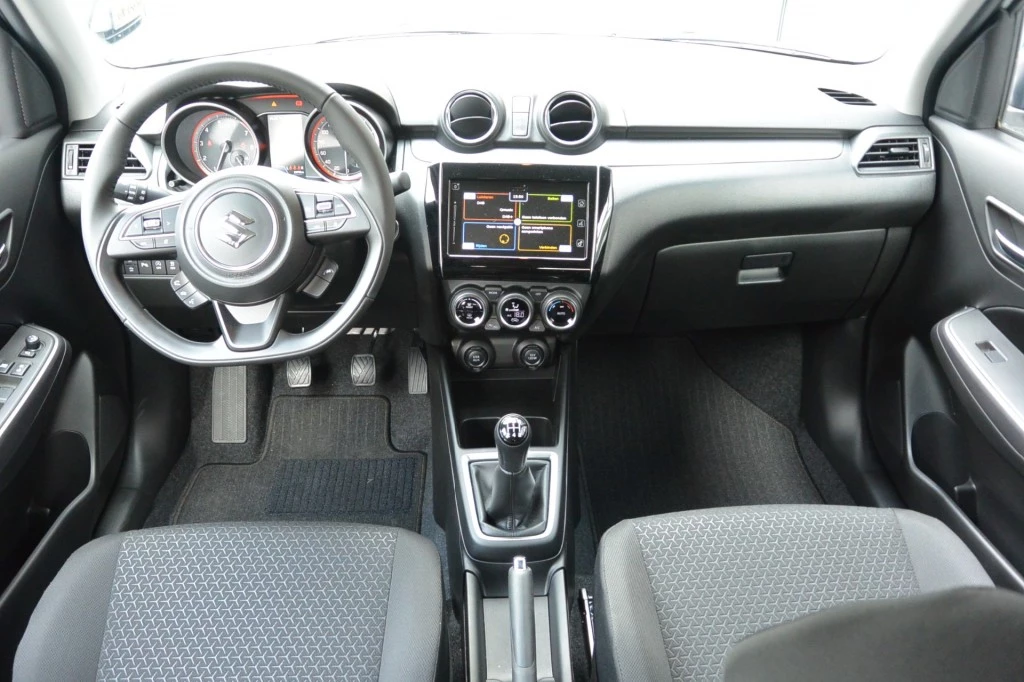 Suzuki Swift – foto 23