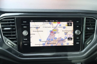 Volkswagen T-Roc – thumbnail 11