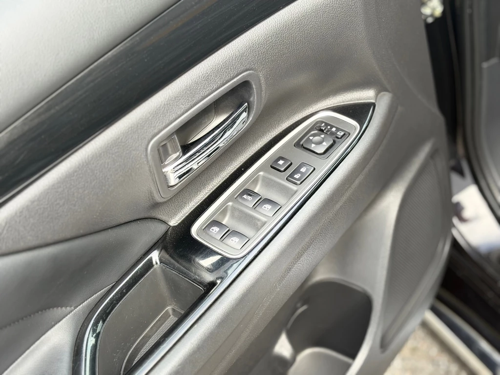 Mitsubishi Outlander – foto 19