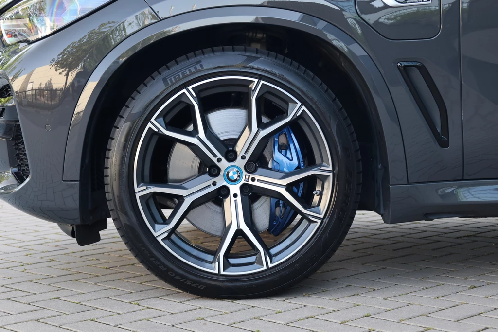 BMW X5 – foto 22