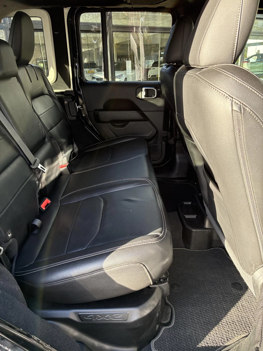 Jeep Wrangler – foto 36
