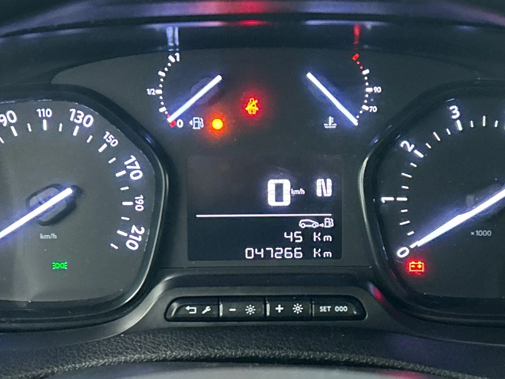 Opel Vivaro – foto 13