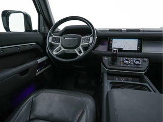 Land Rover Defender – thumbnail 8