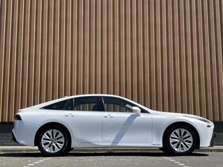 Toyota Mirai – thumbnail 5