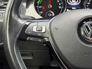 Volkswagen e-Golf – thumbnail 23