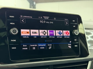Volkswagen T-Roc – thumbnail 22