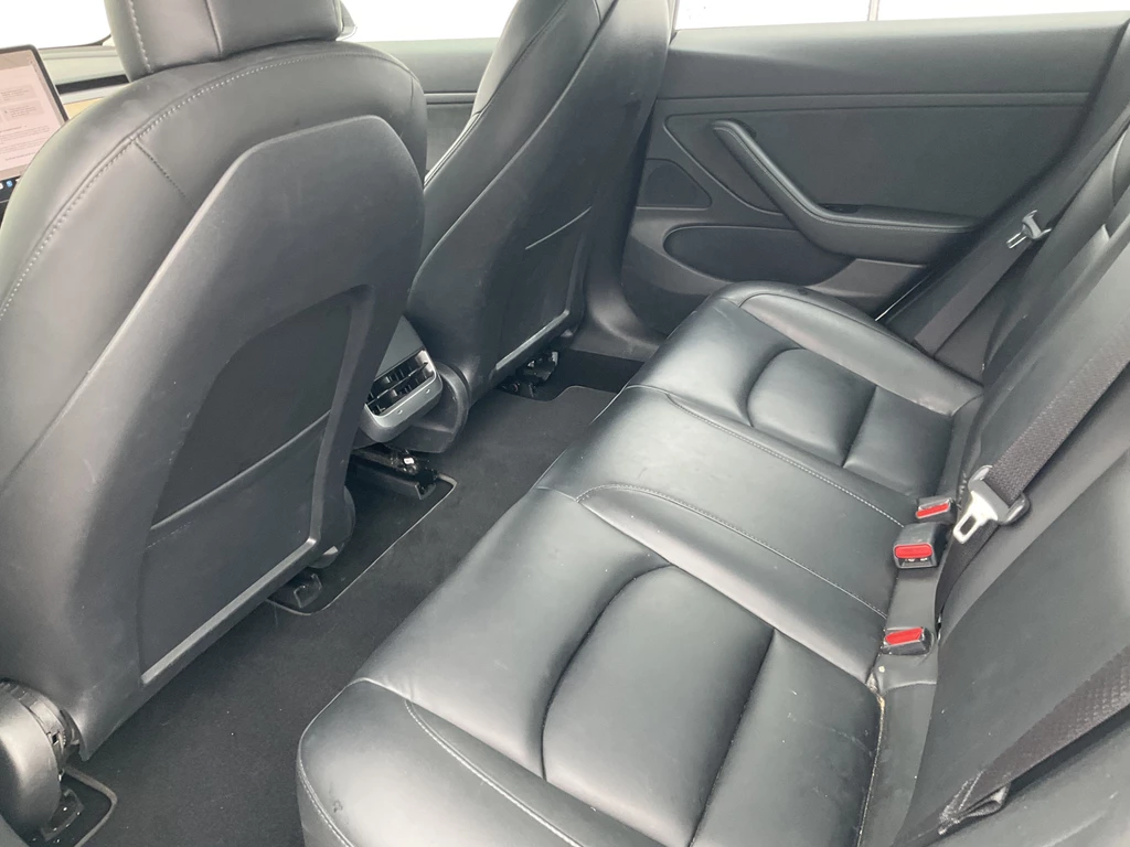 Tesla Model 3 – foto 16