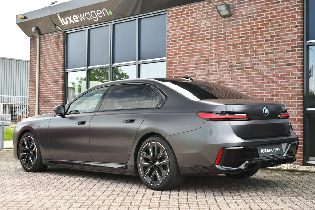 BMW 7 Serie – foto 7