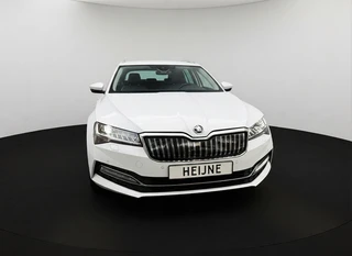 Škoda Superb – thumbnail 30