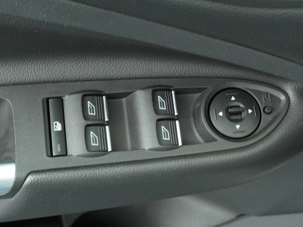 Ford Kuga – foto 15