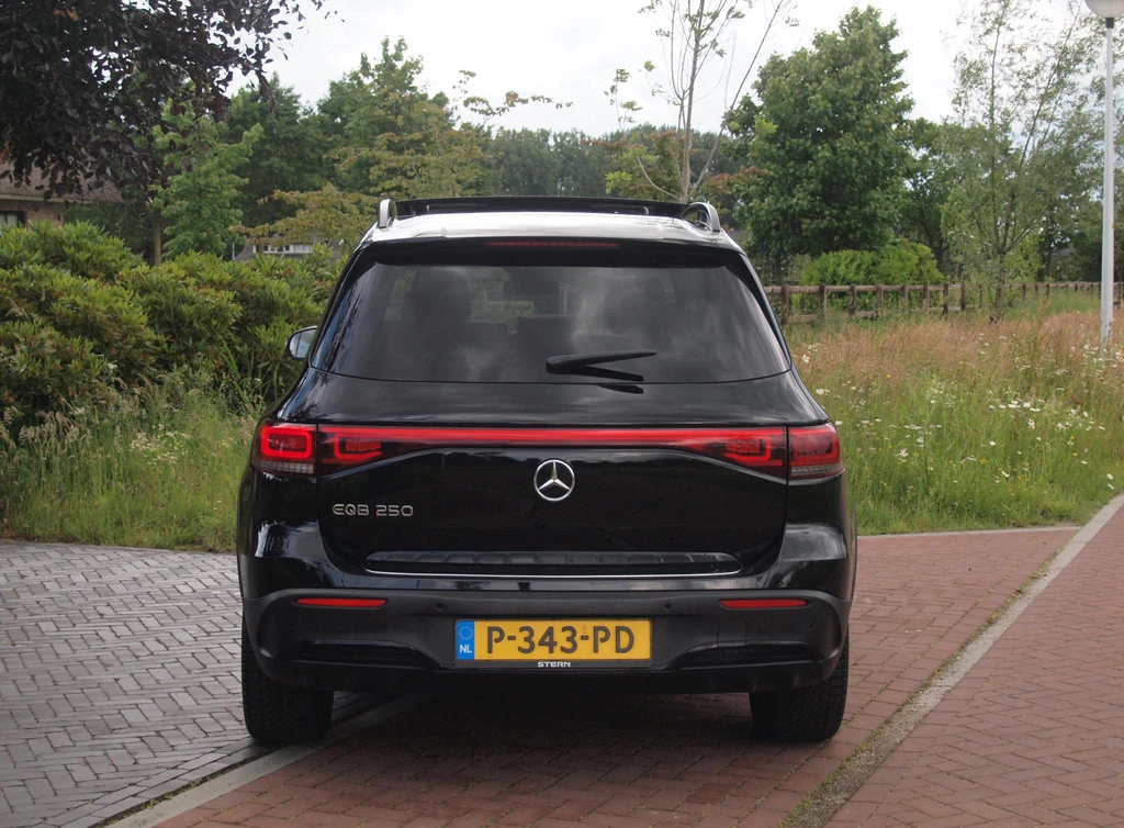 Mercedes-Benz EQB – foto 5