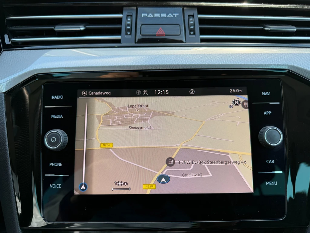 Volkswagen Passat – foto 21