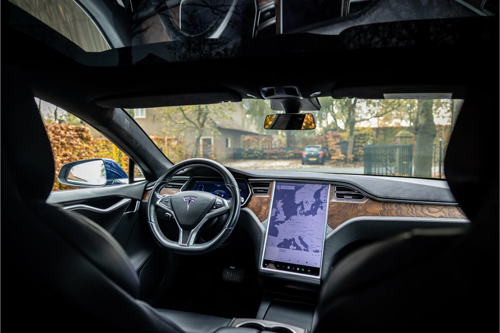 Tesla Model S – foto 21
