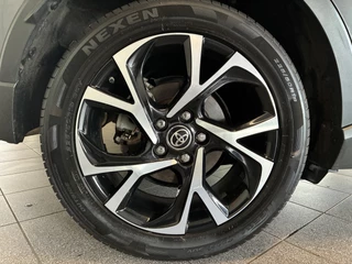 Toyota C-HR – thumbnail 23