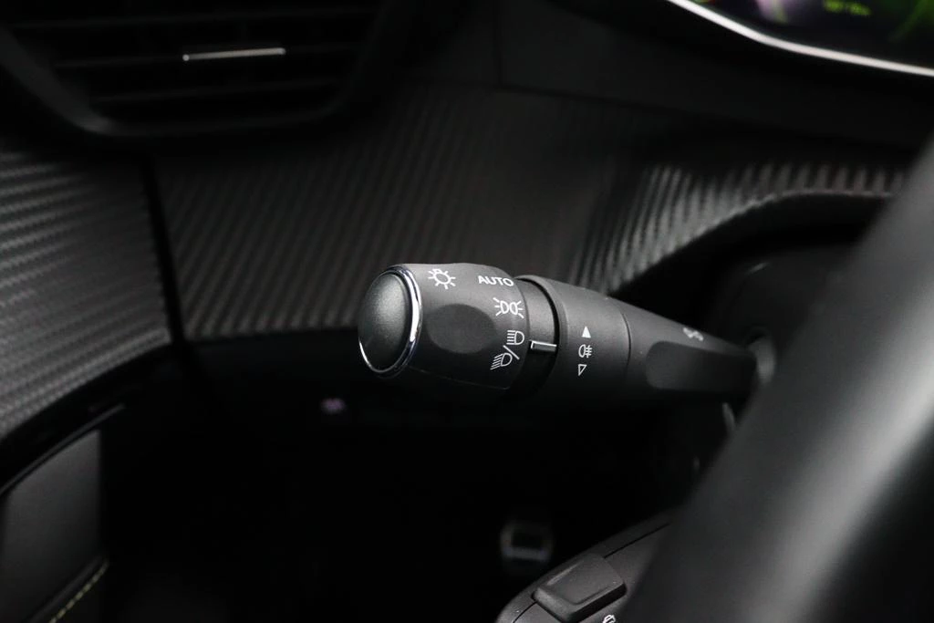 Peugeot 208 – foto 33