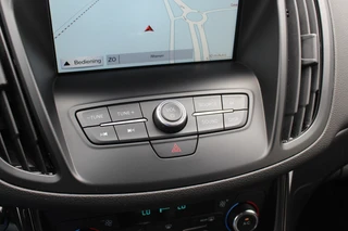 Ford Kuga – thumbnail 25