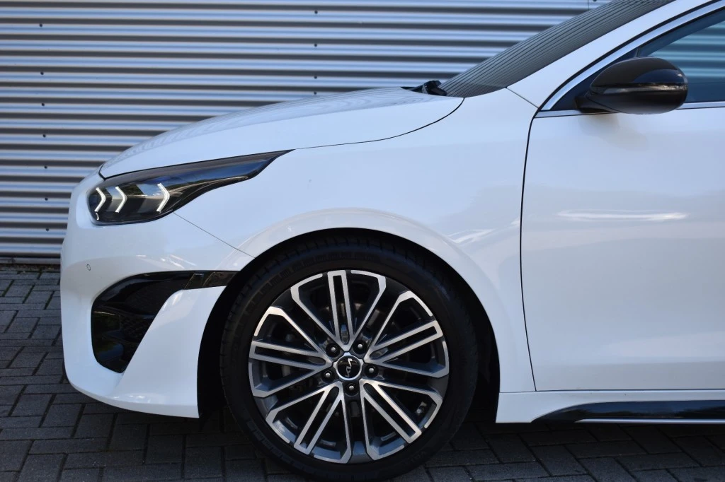Kia ProCeed – foto 9