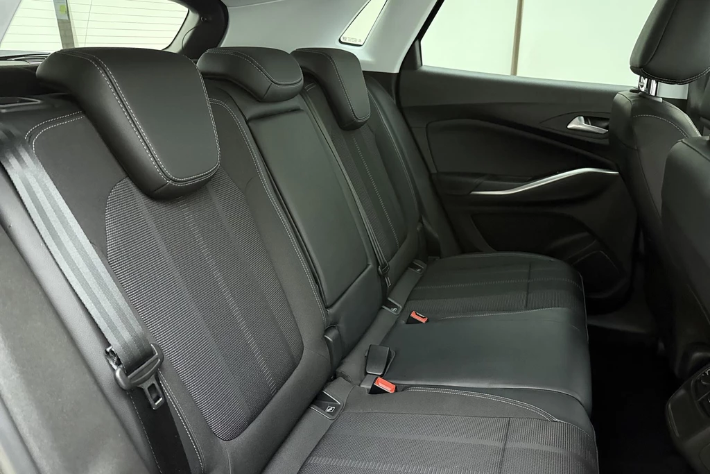 Opel Grandland – foto 15