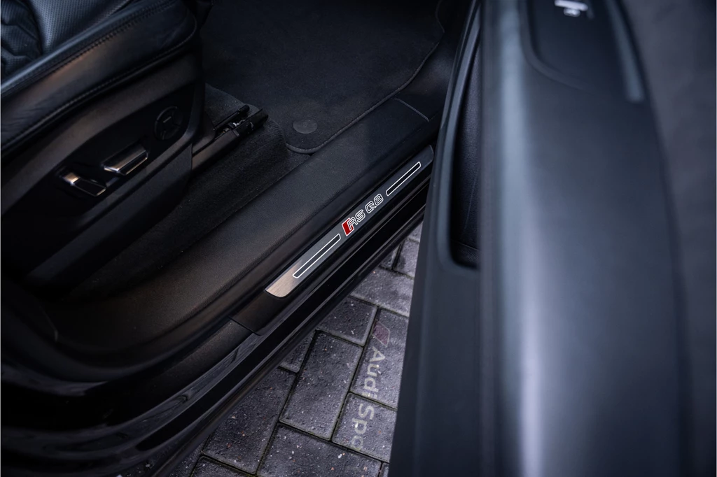 Audi RSQ8 – foto 37