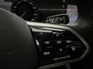 Volkswagen Touareg – thumbnail 41