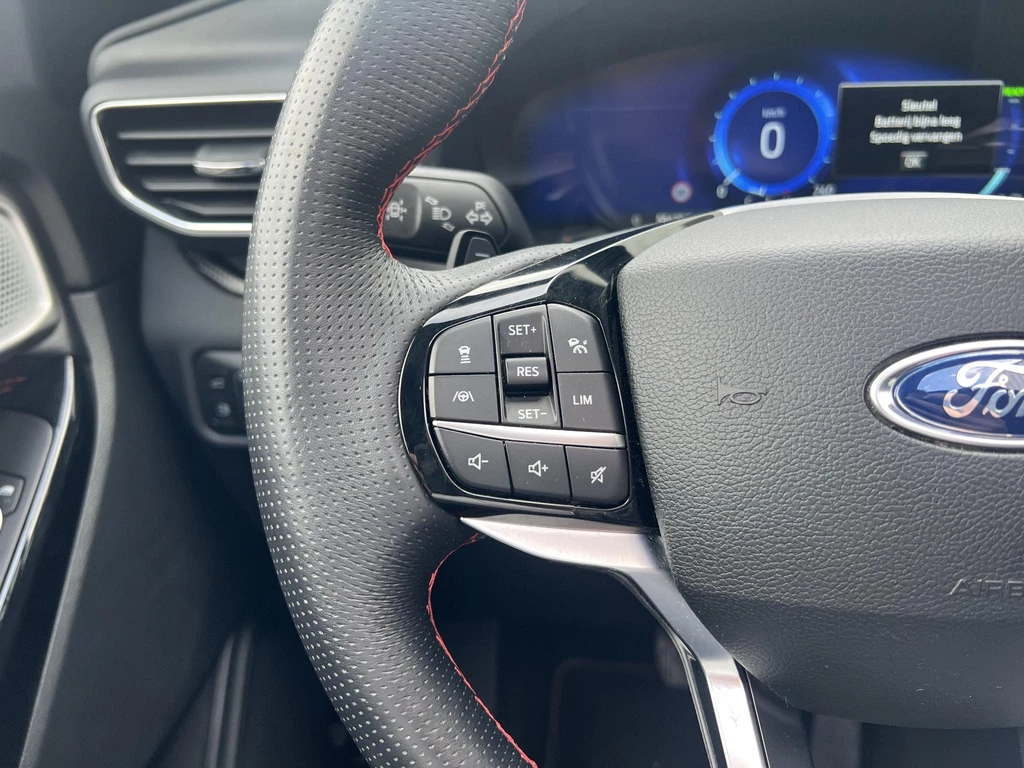 Ford Explorer – foto 28