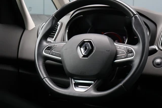 Renault Scénic – thumbnail 18