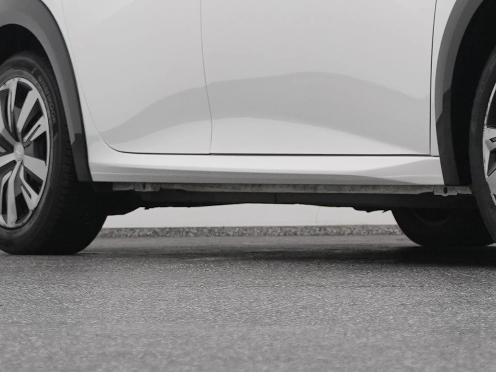 Peugeot e-208 – foto 39