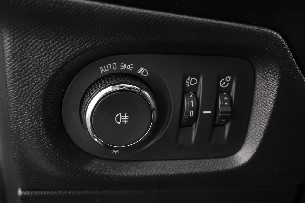 Opel Corsa – foto 13
