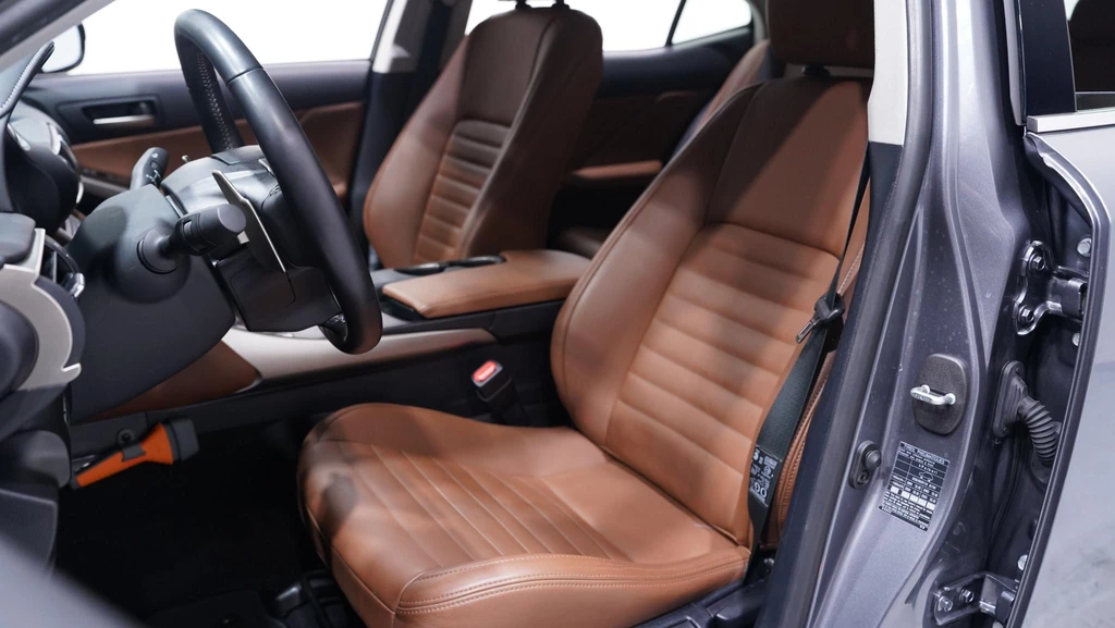 Lexus IS – foto 40