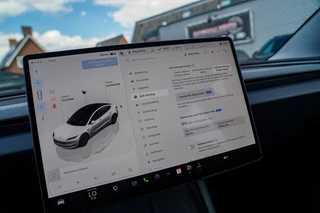 Tesla Model 3 – thumbnail 27