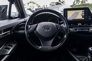 Toyota C-HR – thumbnail 11