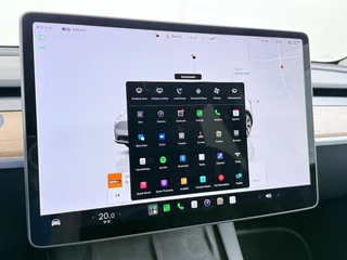 Tesla Model Y – thumbnail 23