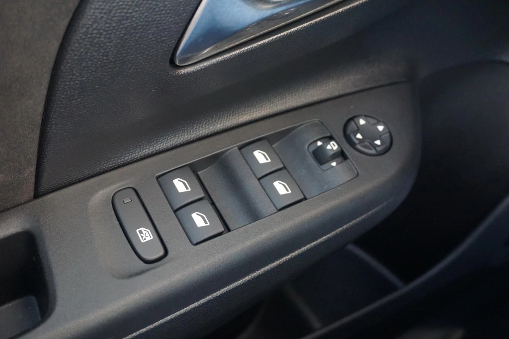 Opel Corsa – foto 14